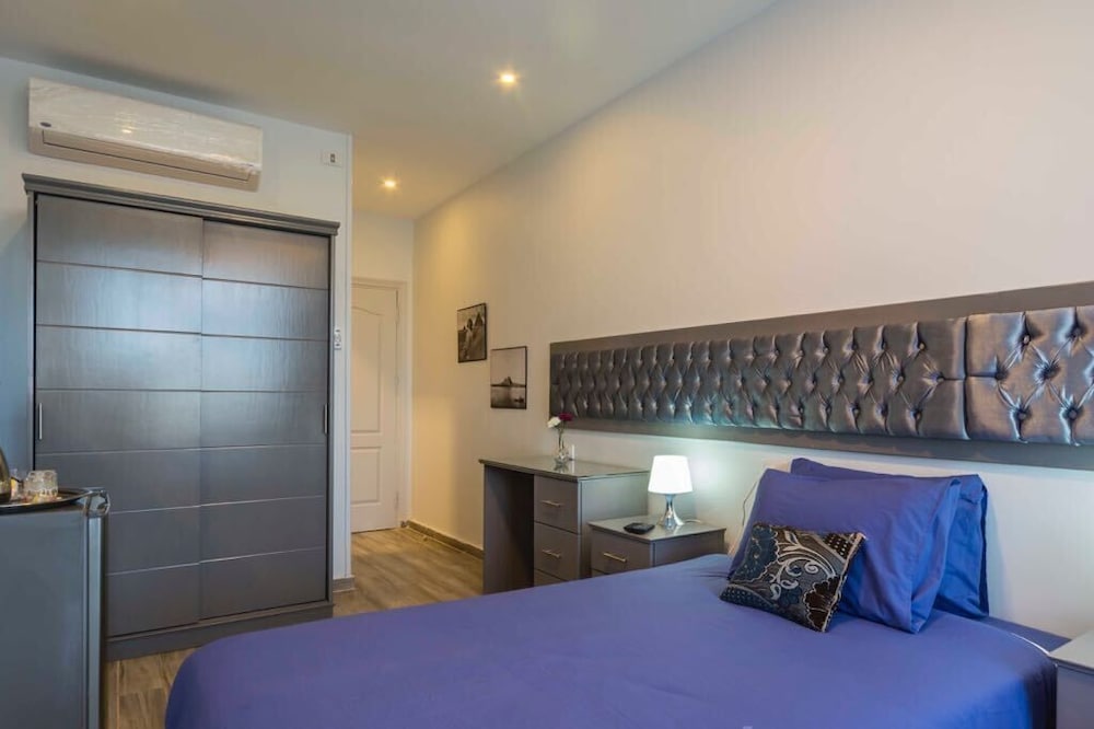 Standard Triple Room - Photo 5