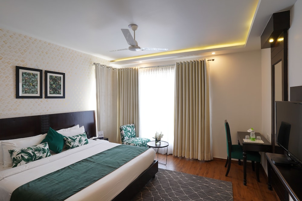 Studio Suite, 1 Bedroom, Accessible, City View - Photo 6