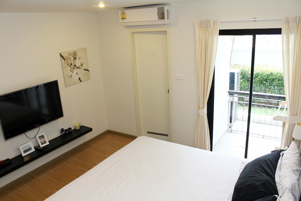 Royal Suite photo 2