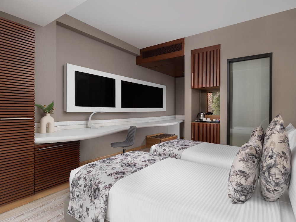 Deluxe Twin Room photo 3