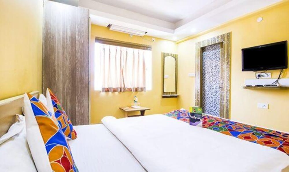 Executive Room - Photo 3