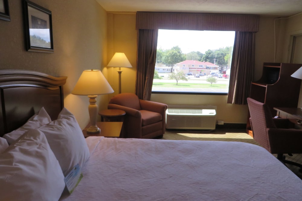 Room, 1 Double Bed, Non Smoking - Photo 1