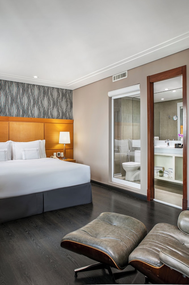 Junior Suite (EXECUTIVE THE LEVEL)