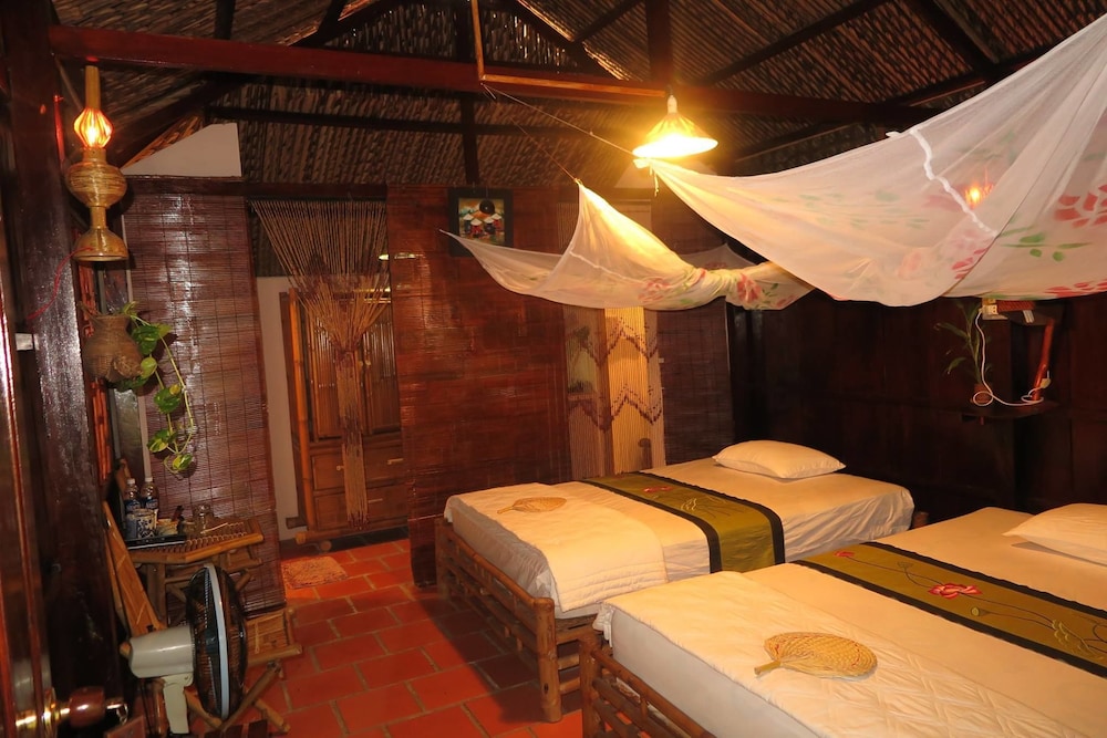 Triple Bungalow photo 1