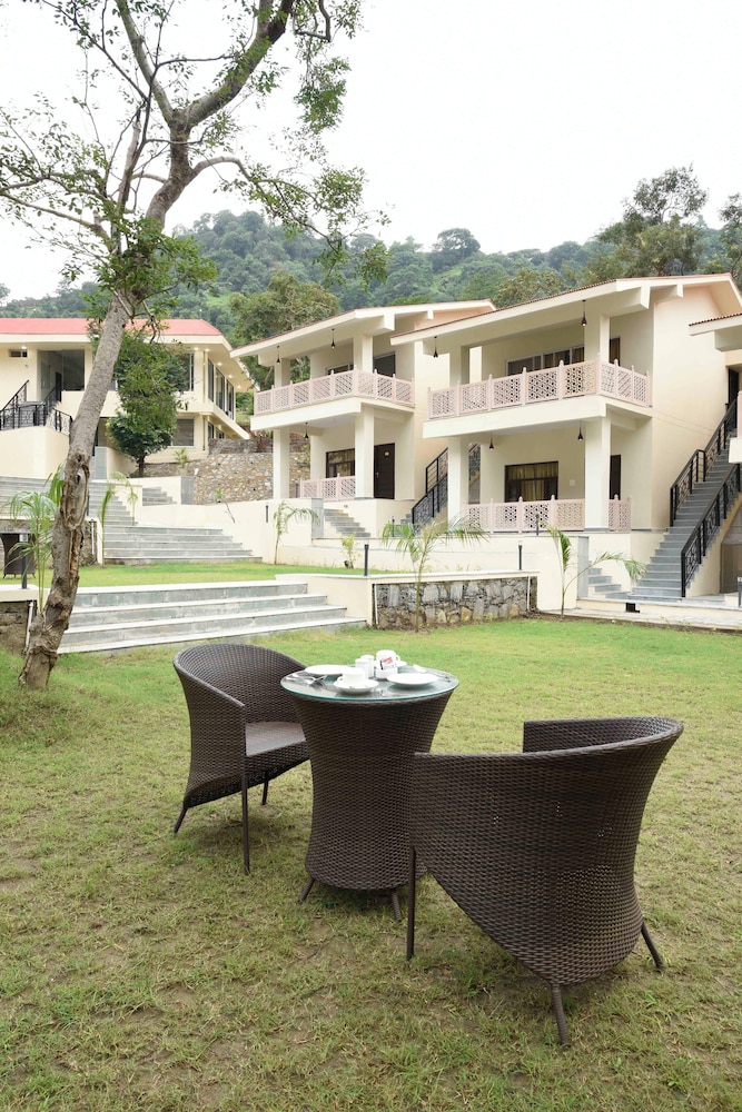 Superior Room, 1 Double Bed, Valley View photo 3