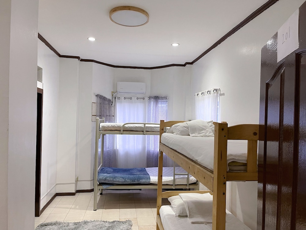 Standard Double or Twin Room photo 1