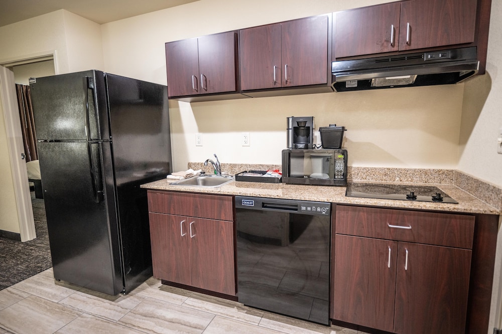 Suite, 1 King Bed with Sofa bed, Accessible, Non Smoking (Extended Stay Suite) - Photo 10