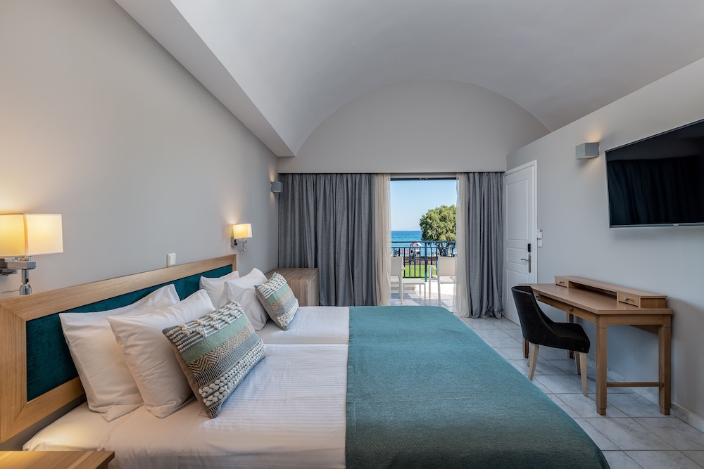 Double Room Sea View | Resort Area - Photo 3