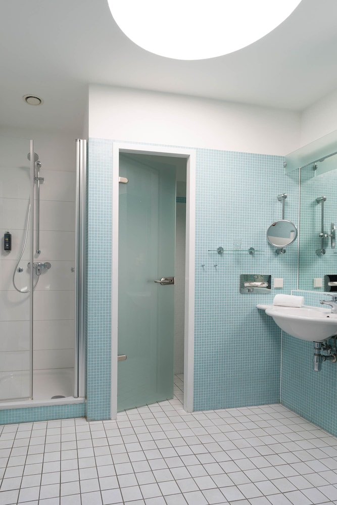 Suite Plus - Photo 11