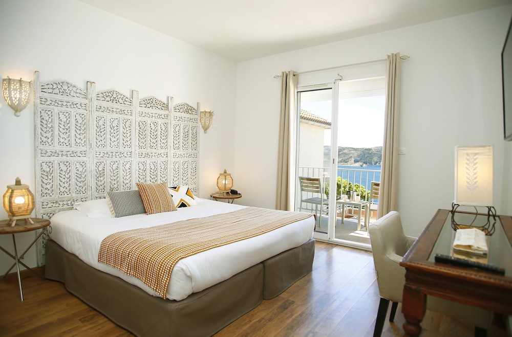 Panoramic Double Room, Balcony, Sea View - Photo 19