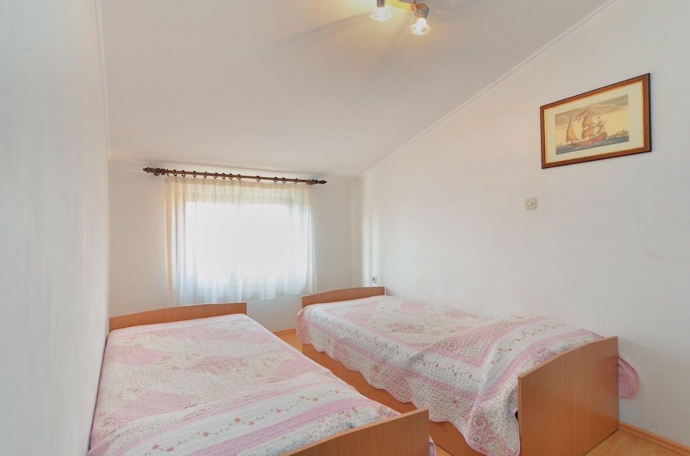 Standard Apartment, 4 Bedrooms, Private Pool (21273)
