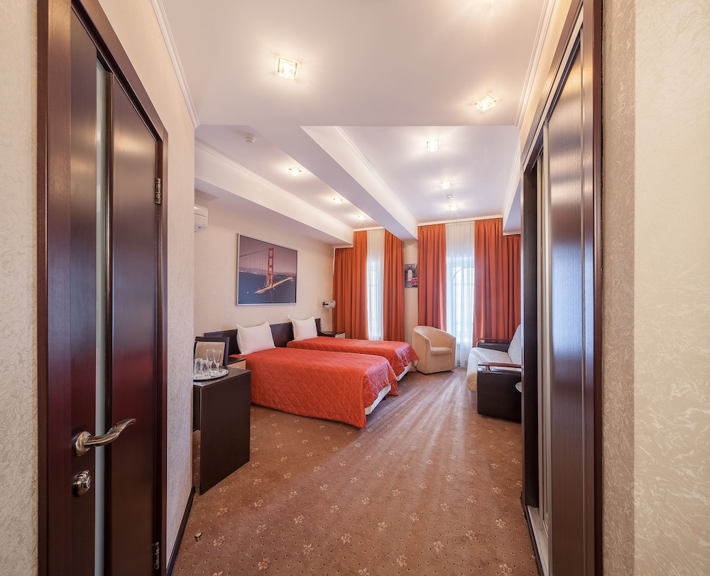 Family Triple Room photo 2