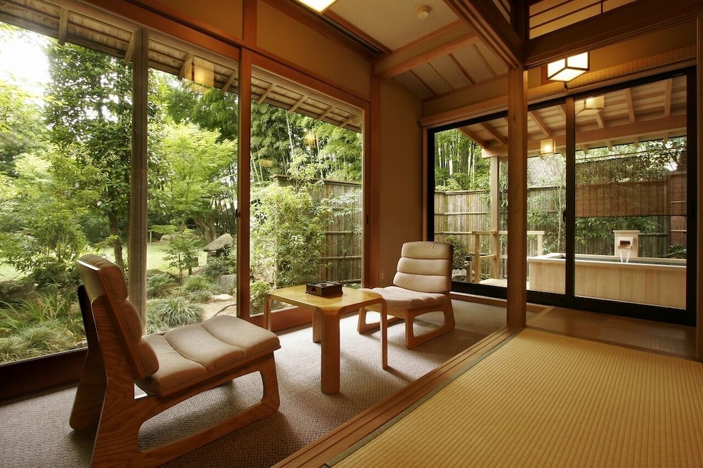 Japanese Style Room, HIIRAGI, For 5 People, with Private Open Air Bath, Non Smoking photo 3