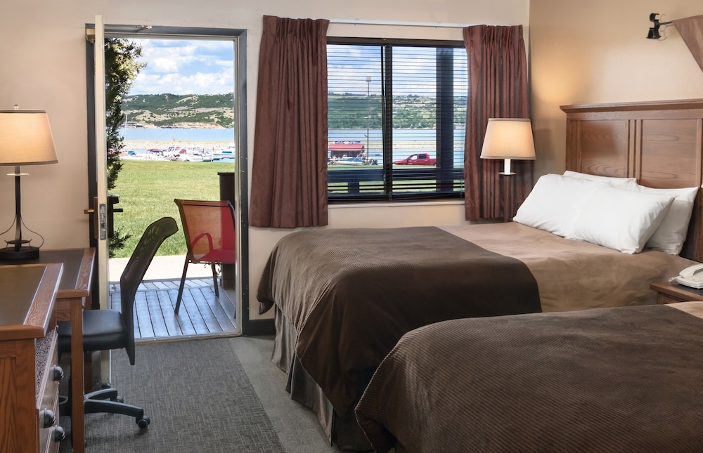 Standard Room, 2 Queen Beds, River View (Riverside Two Queen with deck) - Photo 1