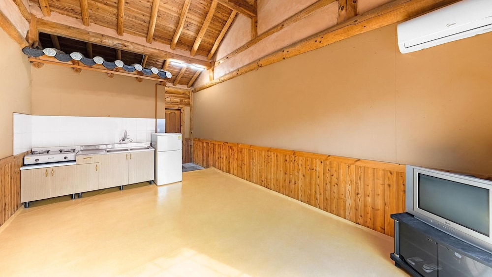 Basic Room, 1 Bedroom (4ho) - Photo 4