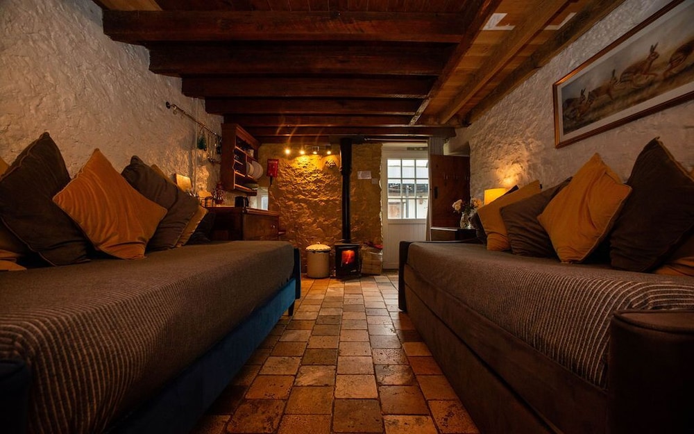 Standard Suite, Ensuite, Courtyard View (The Corn Room) photo 2