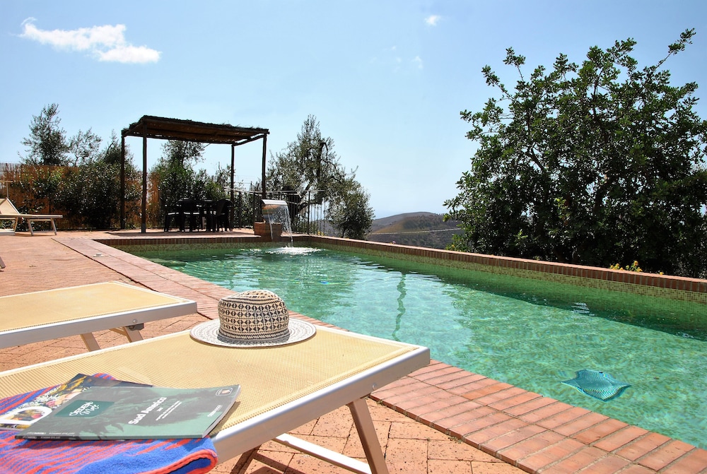 Villa, 2 Bedrooms, Smoking, Private Pool photo 2
