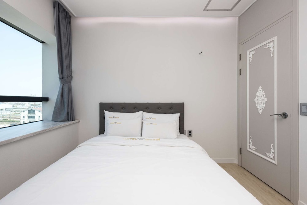 Royal Suite - Photo 21