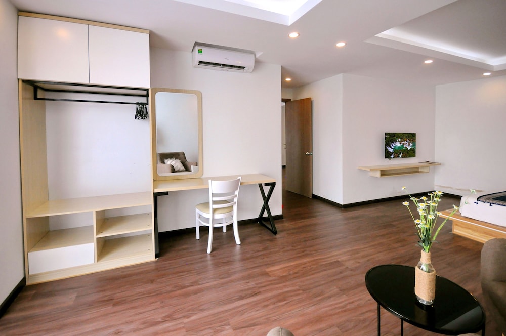 Sky Garden Villa by the beach - 4108
