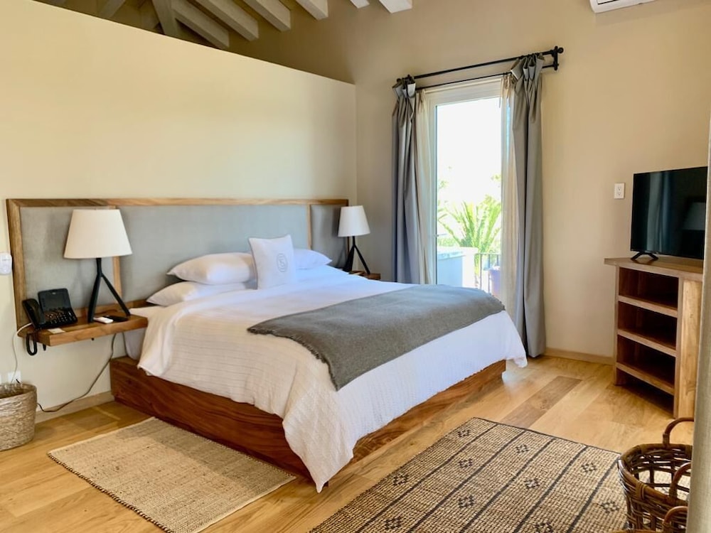 Suite photo 1