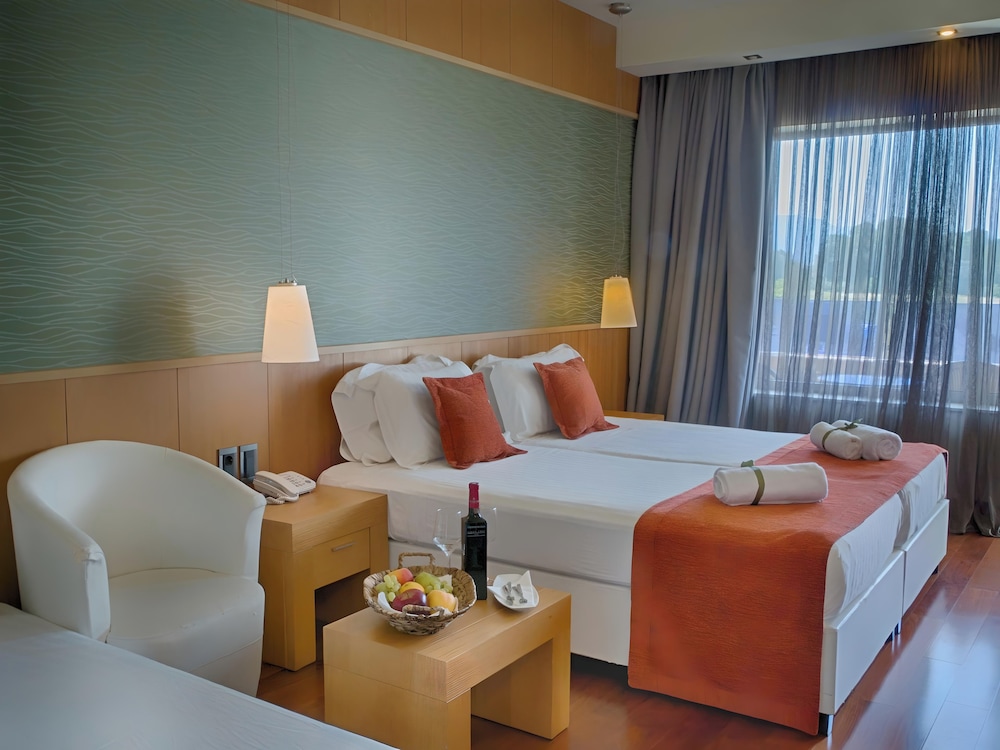 Luxury Suite photo 2