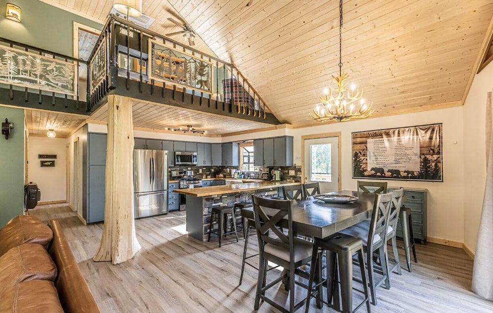 Family Cabin photo 1
