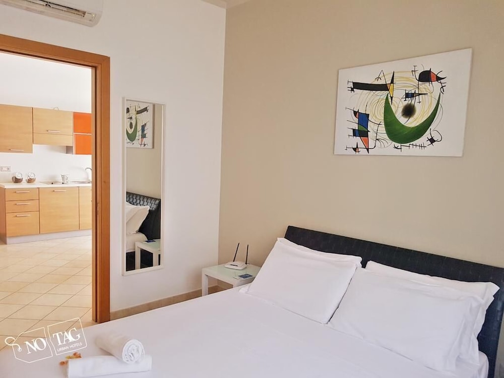 Comfort Room photo 2