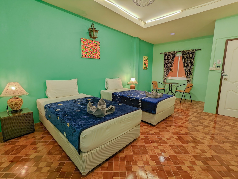Basic Twin Room