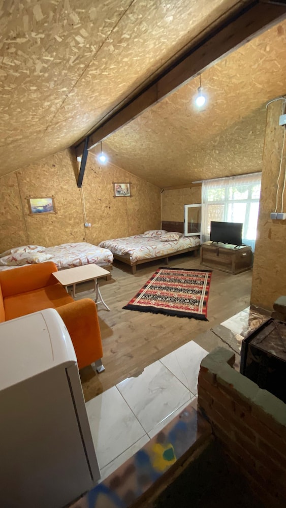 Basic Bungalow, 2 Double Beds, Patio photo 1