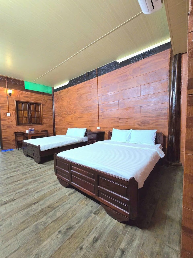 Basic Double Room, Courtyard View