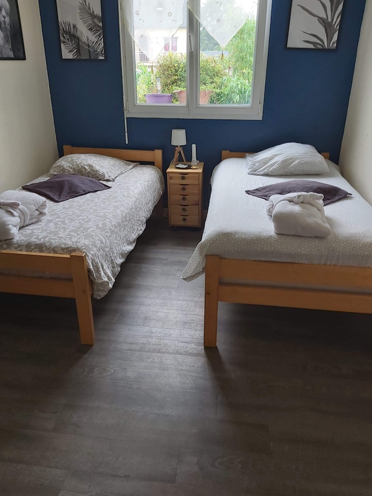 Twin Room, 2 Twin Beds photo 1