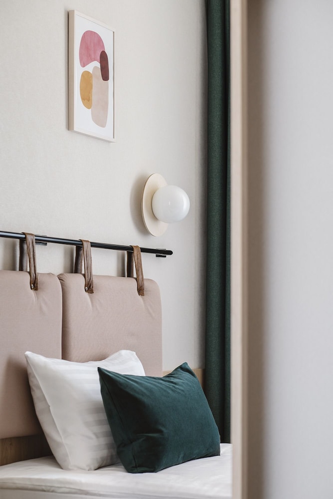 Standard Twin Room - Photo 3