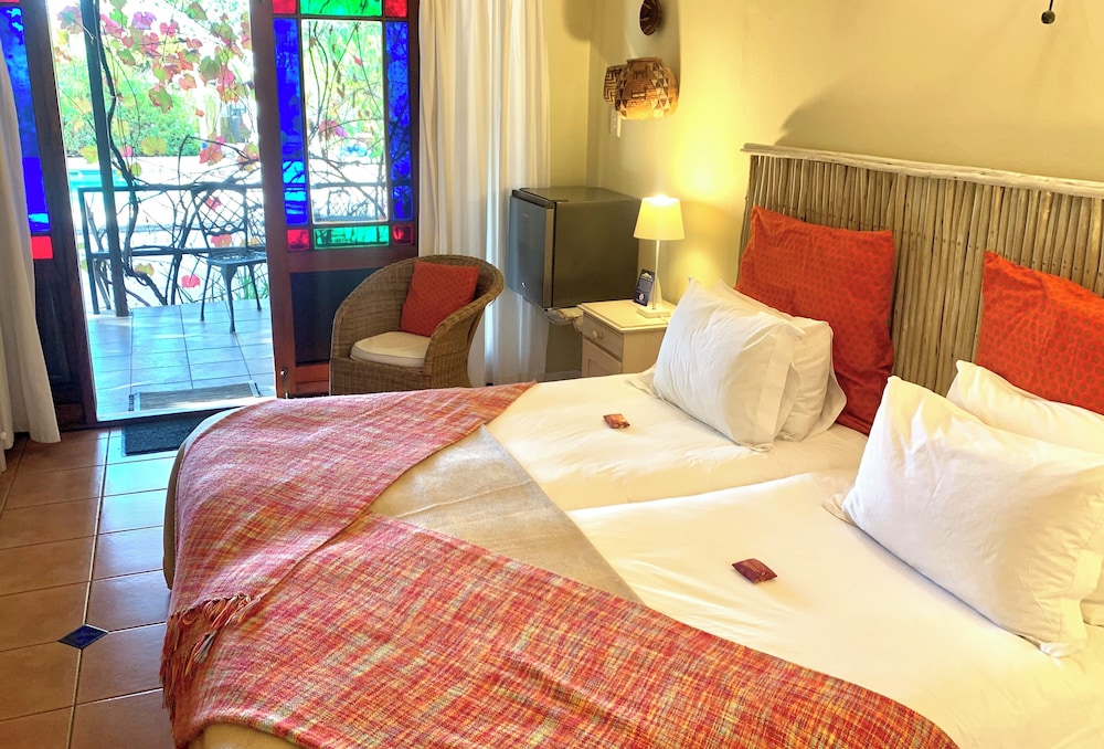 Standard Double Or Twin Room, Garden View (2)
