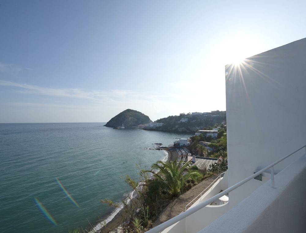 Triple Room, Sea View - Photo 10