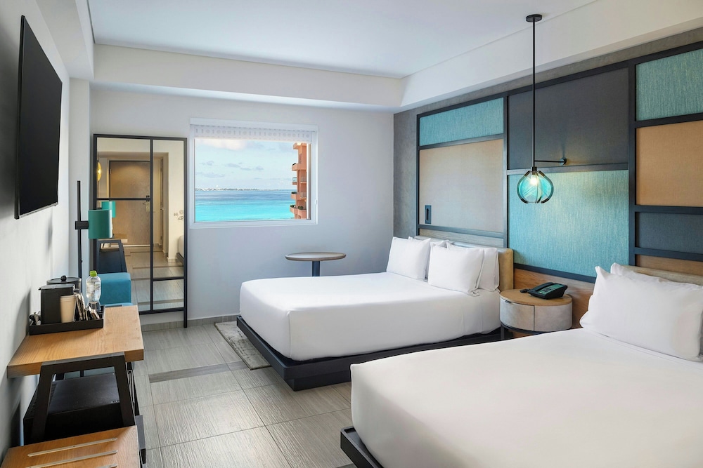 aloft, Room, 2 Queen Beds - Photo 1