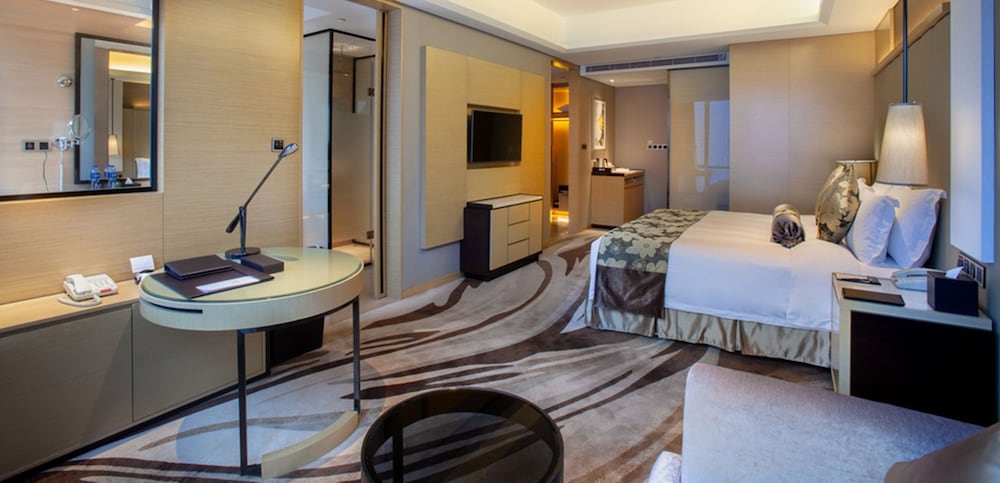 Superior Room, 1 King Bed, Non Smoking
