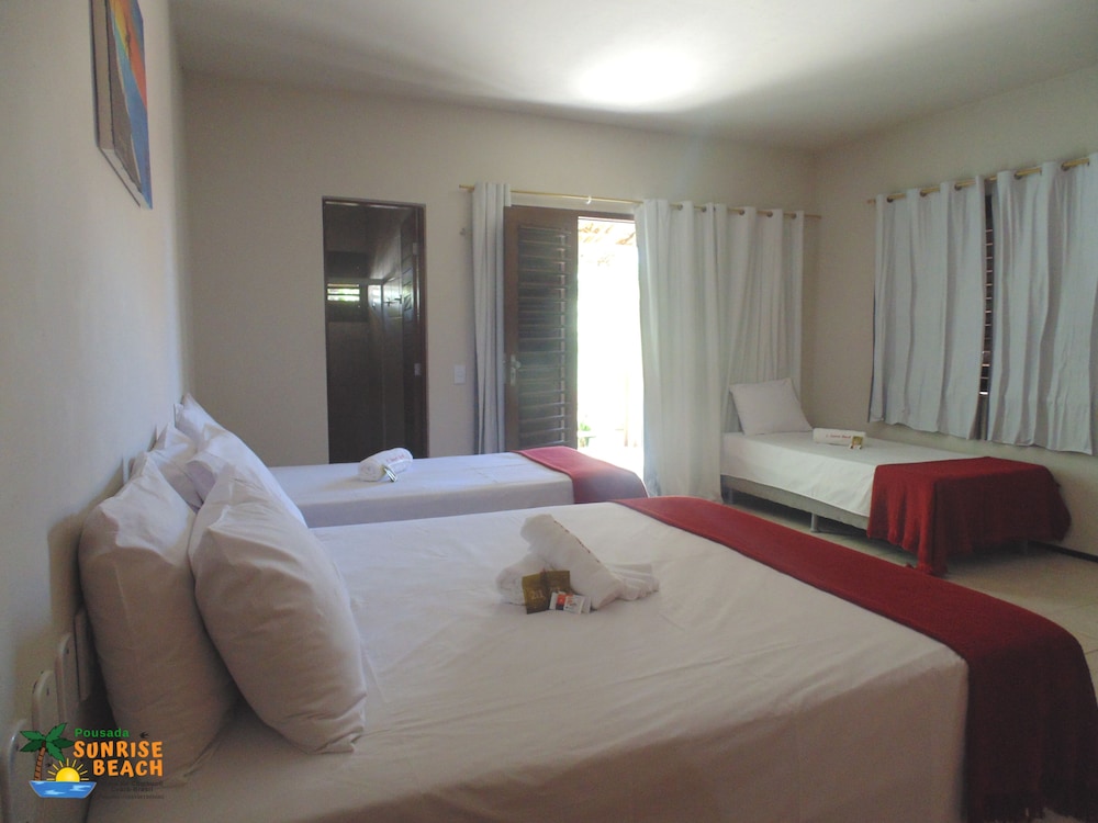 Superior Room, Partial Sea View photo 3