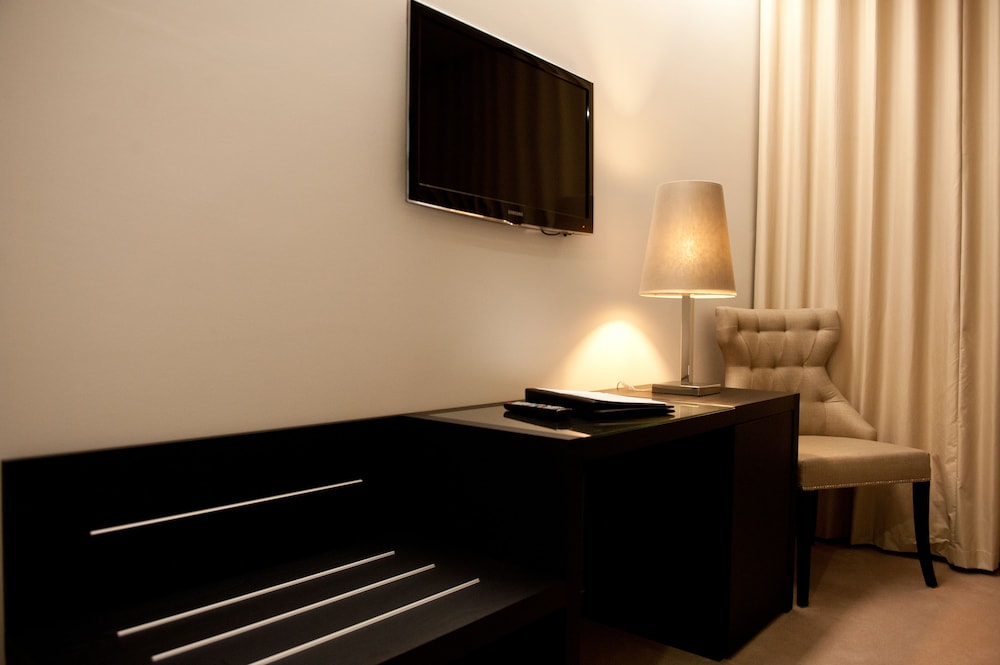Junior Suite, Sea View (Single Use) - Photo 3