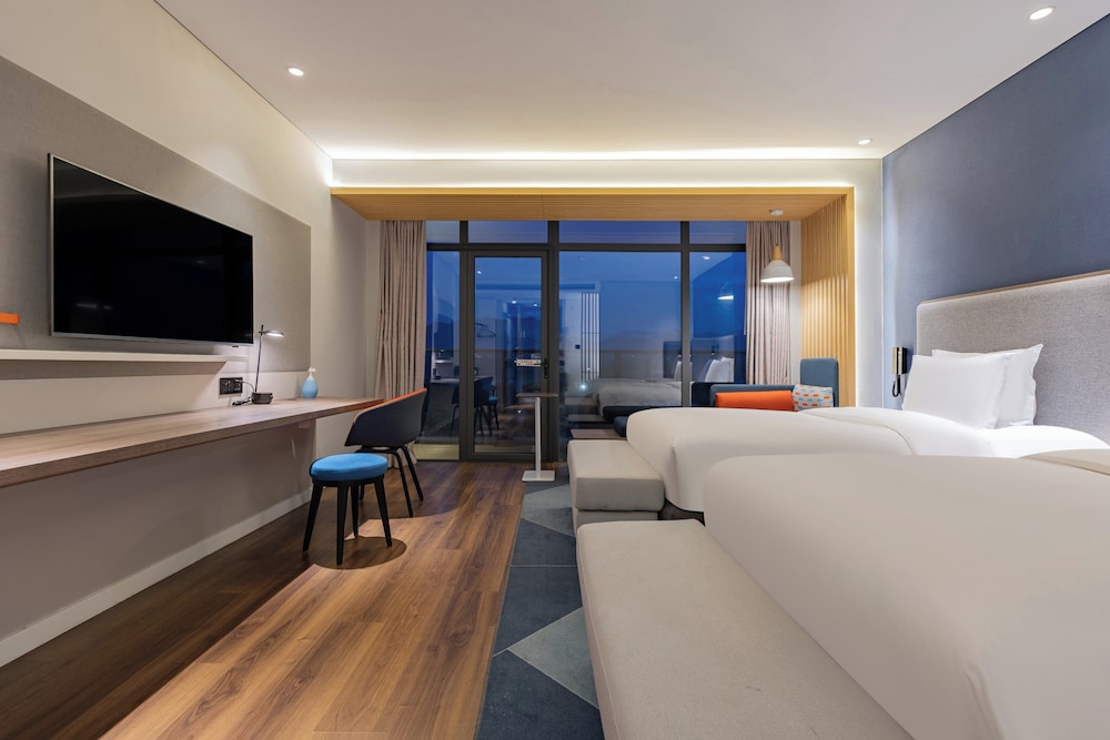 Standard Room, 2 Twin Beds, River View - Photo 1