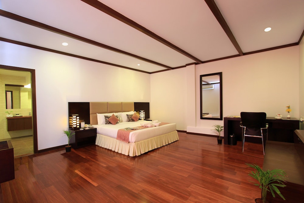 Spa Suite - Photo 1