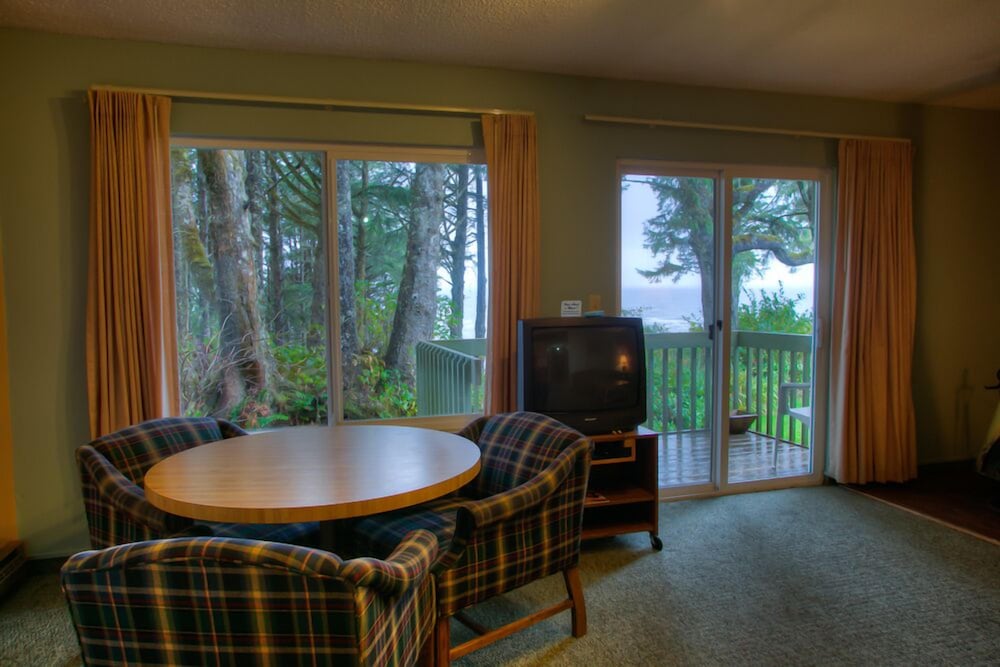 Suite, Multiple Beds, Fireplace, Ocean View photo 1