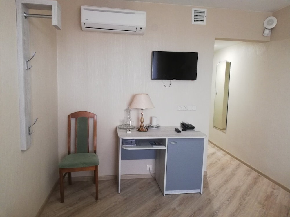 Comfort Double or Twin Room photo 3