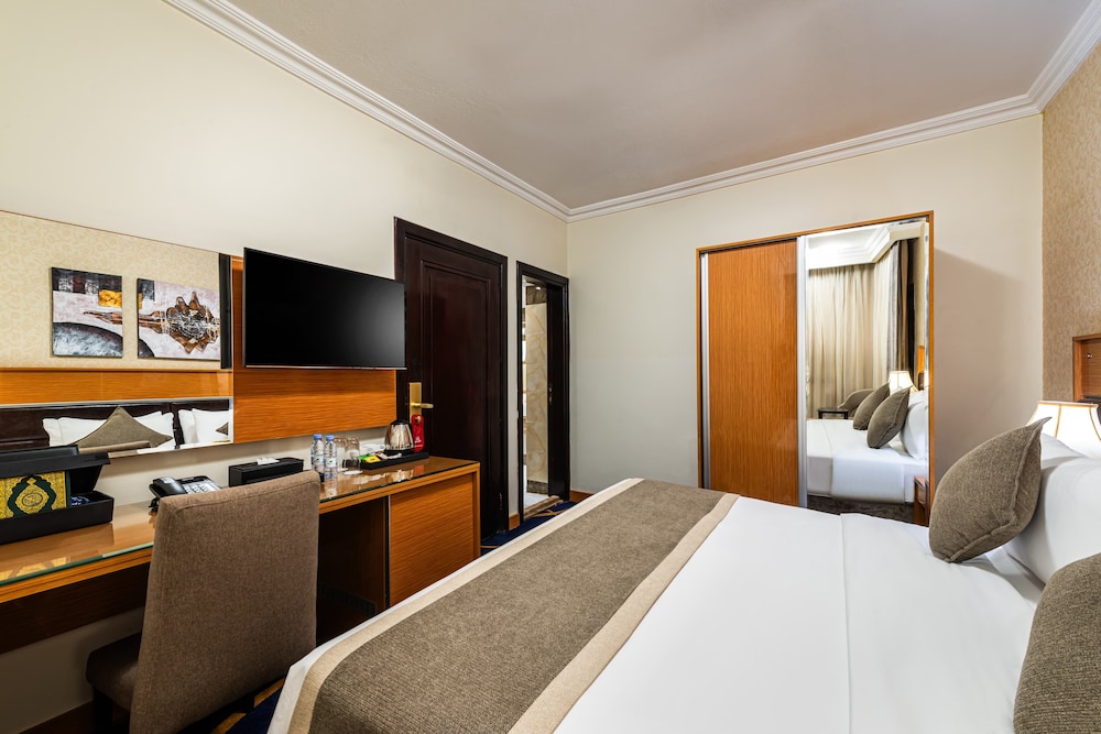 Signature Suite photo 1