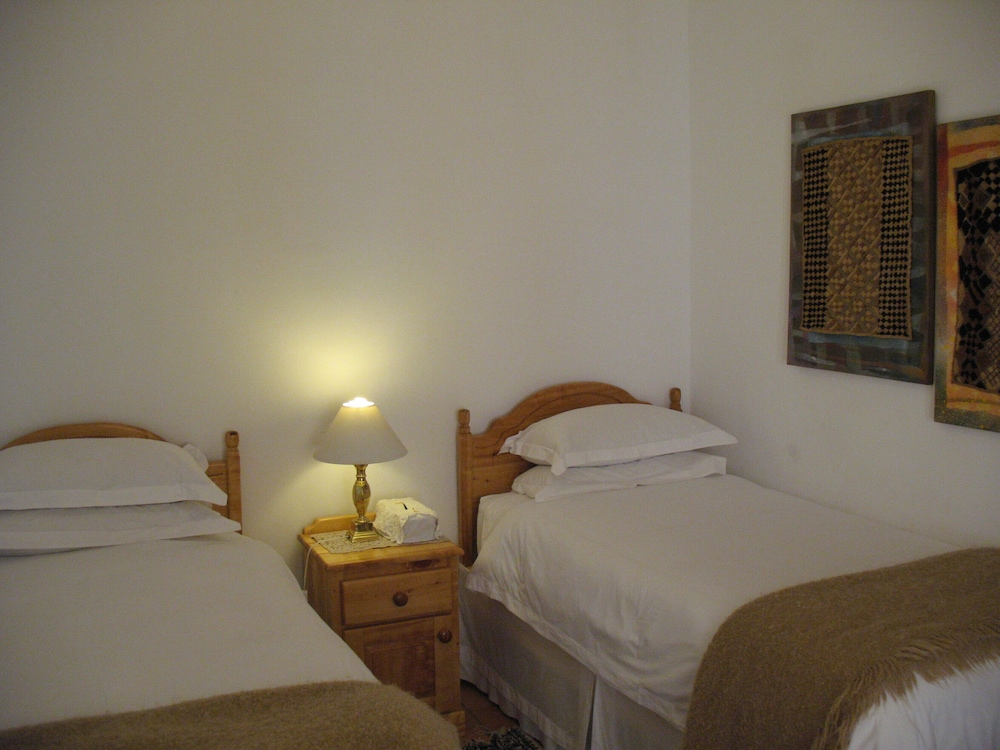 Family Cottage, 2 Bedrooms (15A Bell Street) photo 3