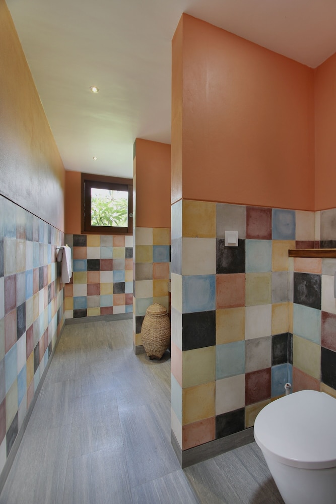 Deluxe Suite photo 2