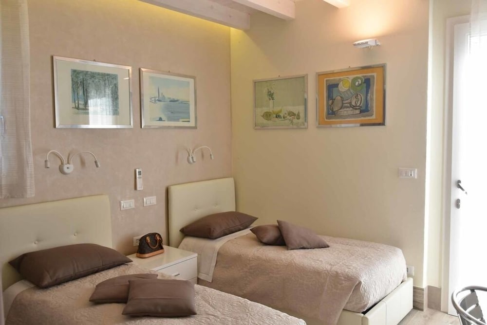 Twin Room, Annex Building (Gemelli) photo 1