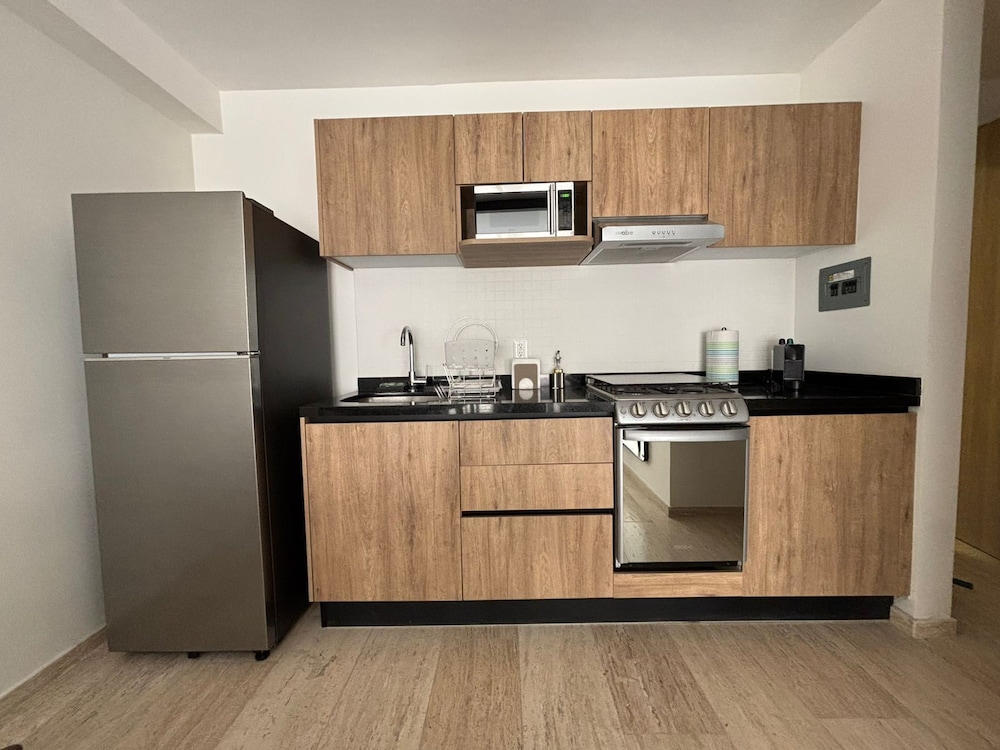 City Apartment photo 2