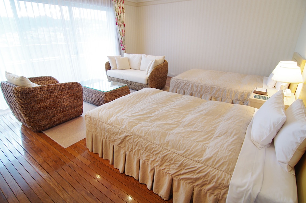 Twin Room, Non Smoking photo 1