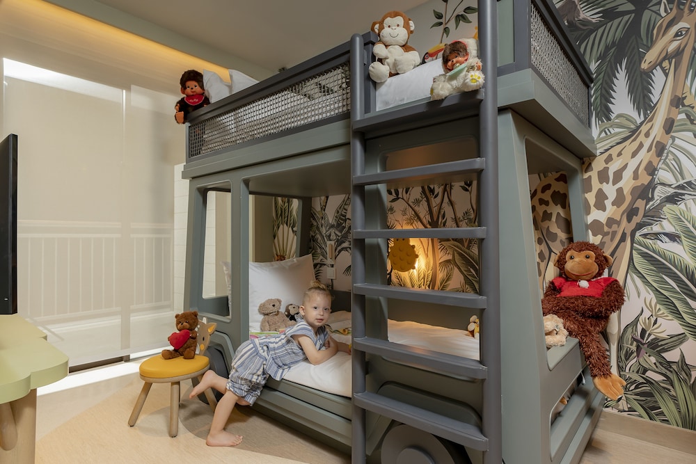 Suite, Multiple Beds (Kids Theme No Balcony) - Photo 7