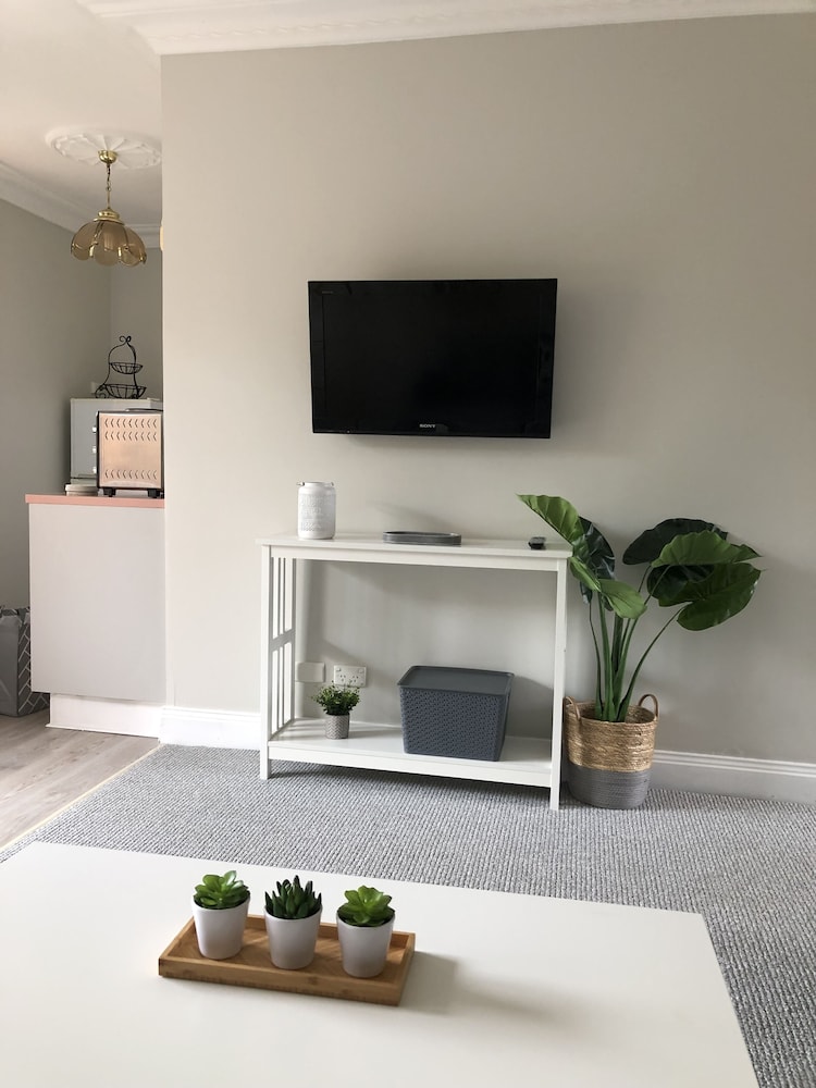 Two Bedroom Apartment photo 2